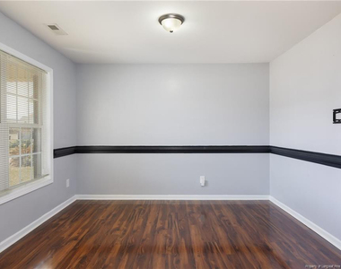2041 Gray Goose Loop - Photo Thumbnail 1