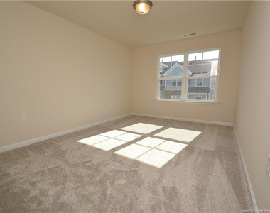 5703 Preveza Place - Photo Thumbnail 17