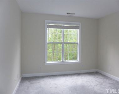 124 Providence Glen Drive - Photo Thumbnail 11
