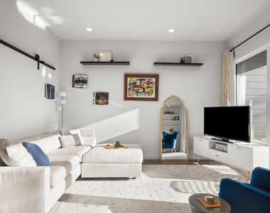 4004 Banister Ln - Photo Thumbnail 11