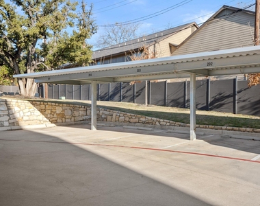 4004 Banister Ln - Photo Thumbnail 20