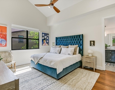 2011 Arpdale St - Photo Thumbnail 6