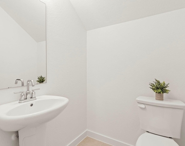 108 Hartson Dr - Photo Thumbnail 10