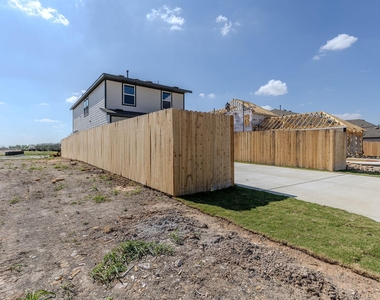 108 Hartson Dr - Photo Thumbnail 28
