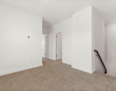 108 Hartson Dr - Photo Thumbnail 11