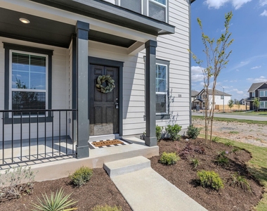108 Hartson Dr - Photo Thumbnail 4