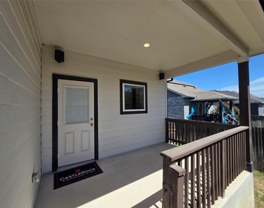 8902 Grand Western - Photo Thumbnail 29