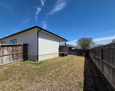 8902 Grand Western - Photo Thumbnail 27