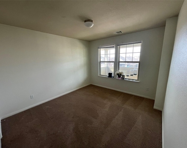 4603 Truth Way - Photo Thumbnail 7
