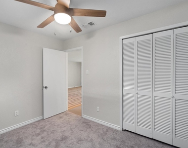 2532 Chaparral Trl - Photo Thumbnail 18
