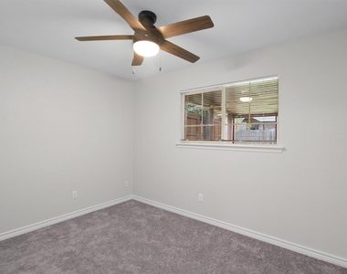 2532 Chaparral Trl - Photo Thumbnail 17