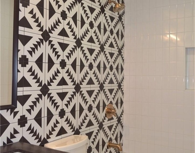 7206 Meador Ave - Photo Thumbnail 1