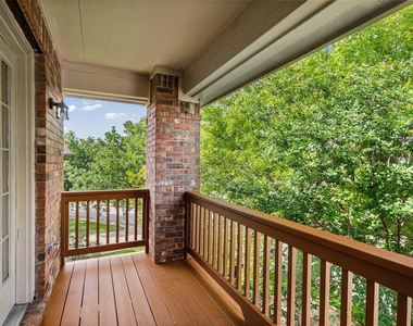 10700 Pointe View Dr - Photo Thumbnail 20