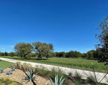 11802 Hurricane Haze Dr - Photo Thumbnail 33