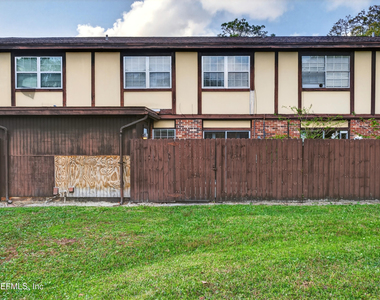 4814 Windrush Lane - Photo Thumbnail 27