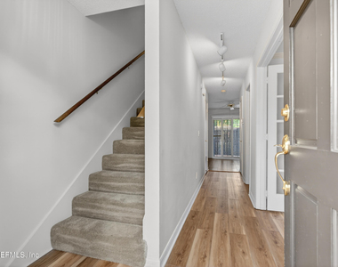 4814 Windrush Lane - Photo Thumbnail 20