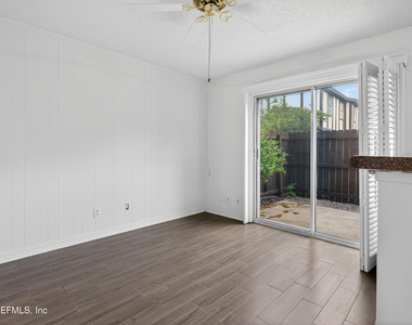 4814 Windrush Lane - Photo Thumbnail 6