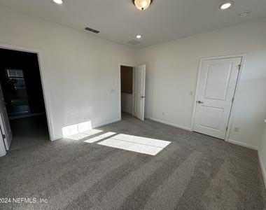 33 Thurnham Lane - Photo Thumbnail 19