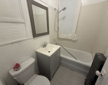 8 Adams Street - Photo Thumbnail 9