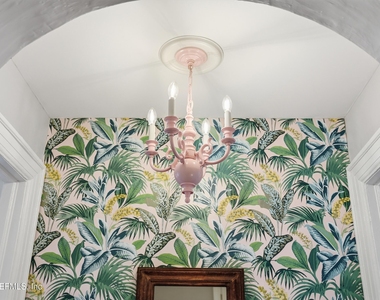 1786 Challen Avenue - Photo Thumbnail 24