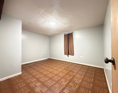 450 E Mulberry Court - Photo Thumbnail 10