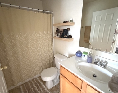 2554 Evergreen Circle - Photo Thumbnail 10