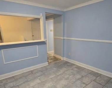 3083 Claiborne Drive - Photo Thumbnail 9