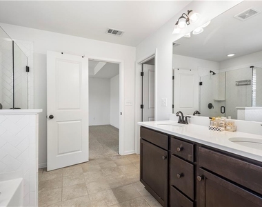 869 Venture Way Sw - Photo Thumbnail 25