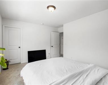 869 Venture Way Sw - Photo Thumbnail 16