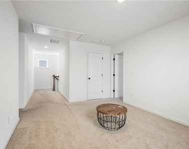 869 Venture Way Sw - Photo Thumbnail 24