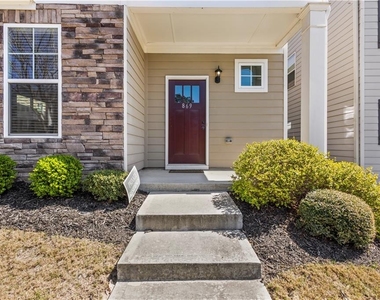 869 Venture Way Sw - Photo Thumbnail 1