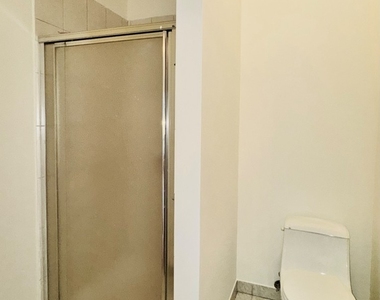 6128 S Kenwood Avenue - Photo Thumbnail 14