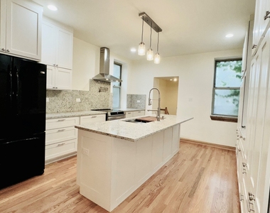 6128 S Kenwood Avenue - Photo Thumbnail 6