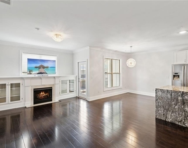 2707 Wander Lane - Photo Thumbnail 24