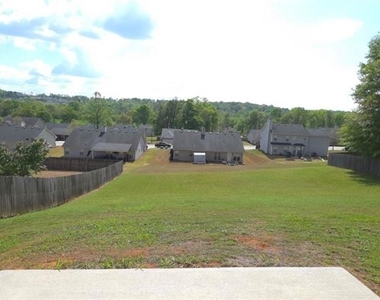 2125 Savannah Drive - Photo Thumbnail 18