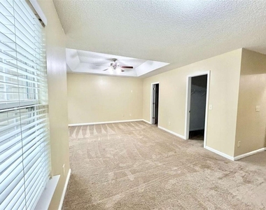 5400 Festival Avenue - Photo Thumbnail 12
