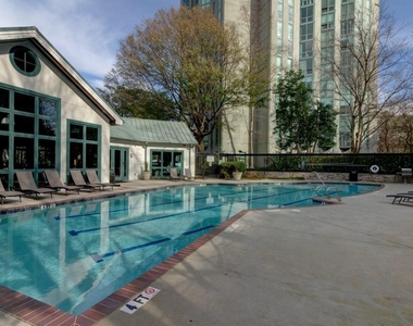 2870 Pharr Court - Photo Thumbnail 13