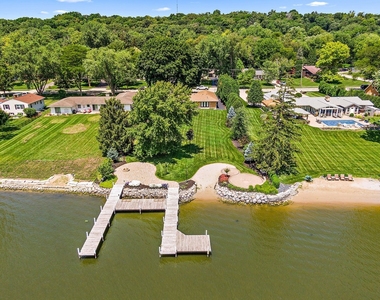1037 N Harrison Street - Photo Thumbnail 40
