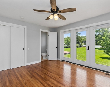 1037 N Harrison Street - Photo Thumbnail 21