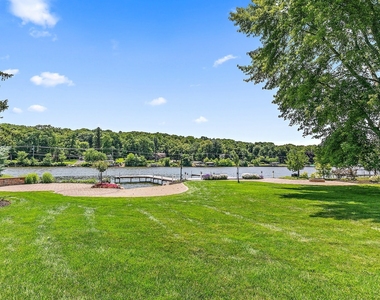 1037 N Harrison Street - Photo Thumbnail 26