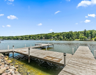 1037 N Harrison Street - Photo Thumbnail 28