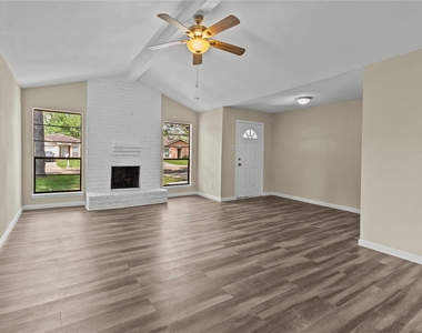 5026 Fitzwater Drive - Photo Thumbnail 4