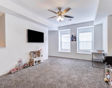 3210 Montclair Orchard Trace - Photo Thumbnail 18
