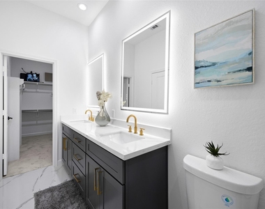 5125 Doolittle Boulevard - Photo Thumbnail 15