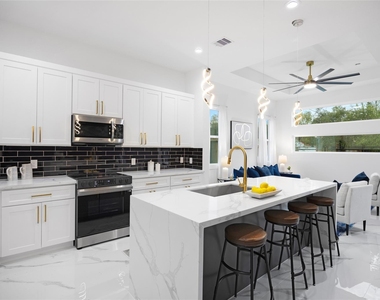 5125 Doolittle Boulevard - Photo Thumbnail 8