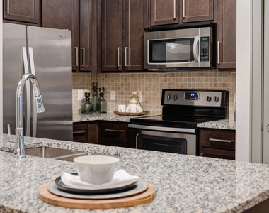 2539 Spring Cypress Road - Photo Thumbnail 11