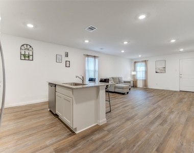 12339 Mccrorey Trails Court - Photo Thumbnail 4