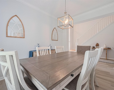 14 Sprite Woods Place - Photo Thumbnail 7
