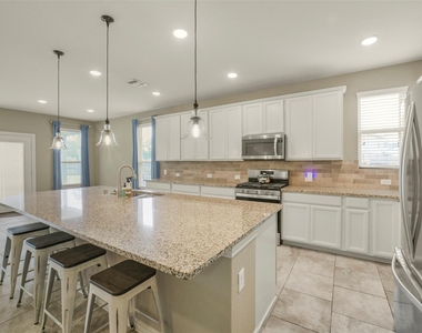 9651 Thimbleweed Drive - Photo Thumbnail 14