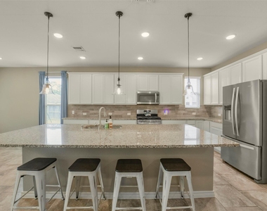 9651 Thimbleweed Drive - Photo Thumbnail 15